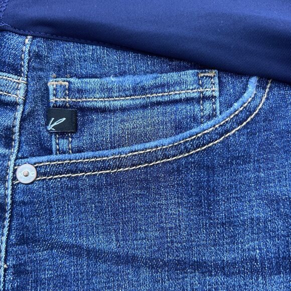 PinkBlush Kancan Women Size XL Maternity Jeans Denim Shorts Blue Distressed - Picture 4 of 16